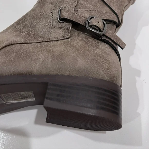 Journee Collection Carly Tall Riding Boots Strap Detail Taupe Wide Calf 6.5 NEW - Picture 12 of 16